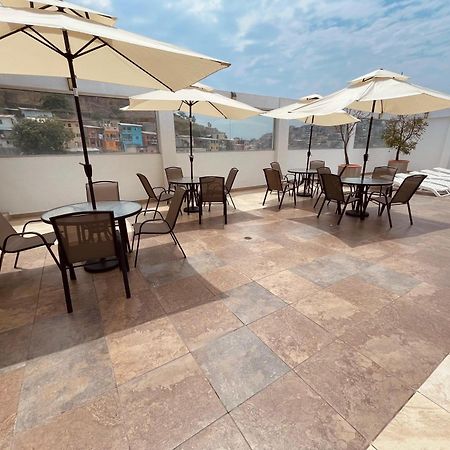 Suite Riverfront Puerto Santa Ana Guayaquil Exterior photo